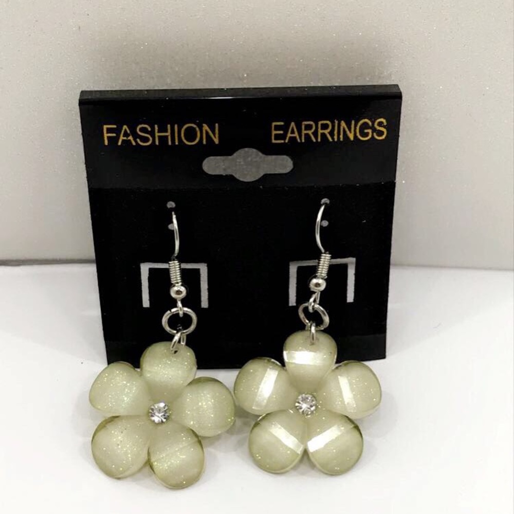 Flower earrings